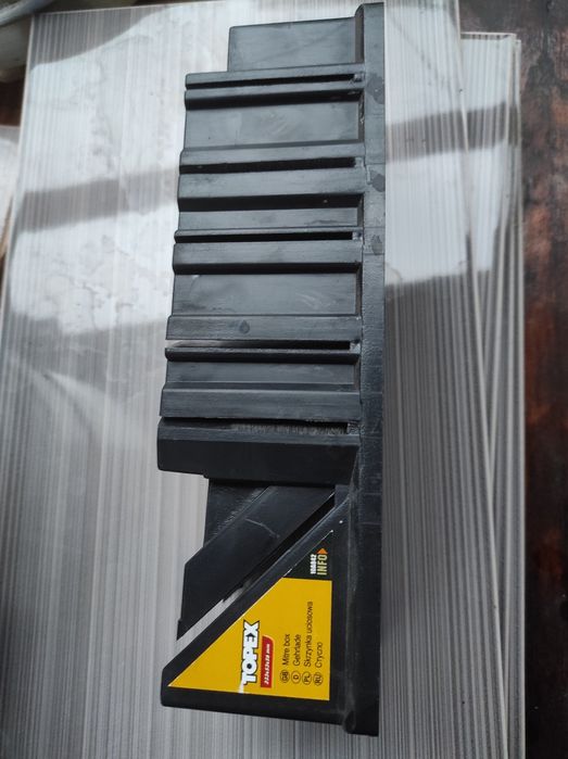 стусло Topex 233*53*56 для резки под углом