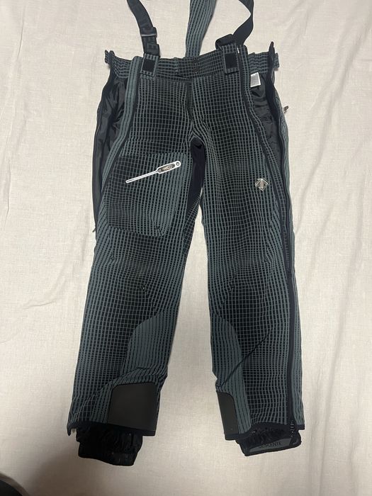 Оригінальний напівкомбінезон гірськолижний Descente 50 розмір унісекс