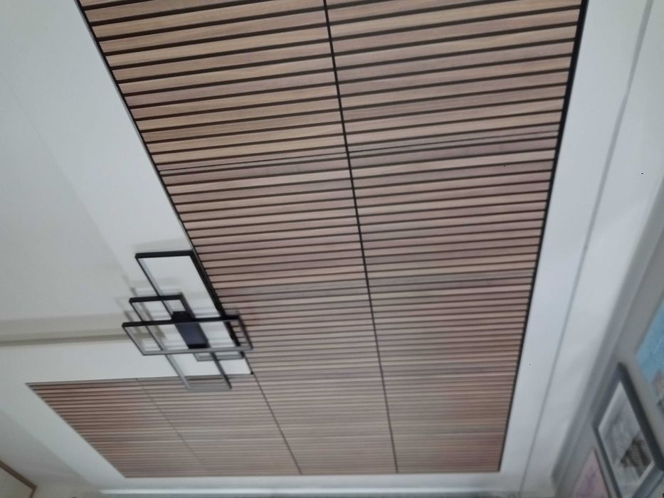 Sufit podwieszany kasetonowy modułowy z grafiką - beton M - i inne