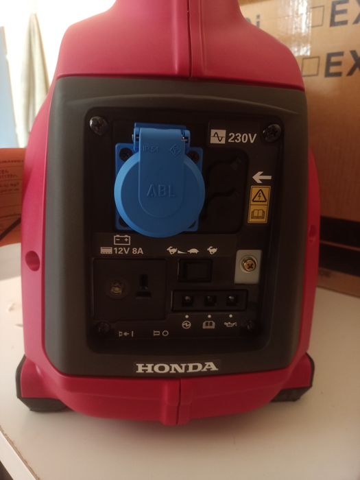 Генератор инверторный Honda EU 10 IT1 GW1