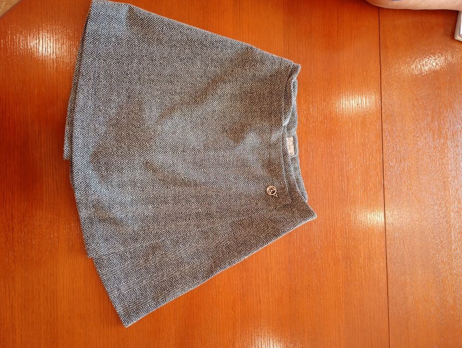 Спідниця -шорти .