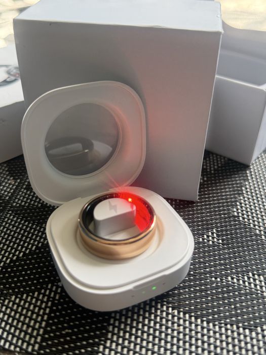 Smart ring/ inteligentny pierścien