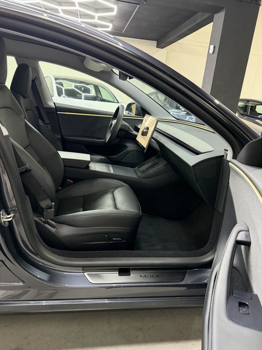 Tesla Model 3 SR Highland