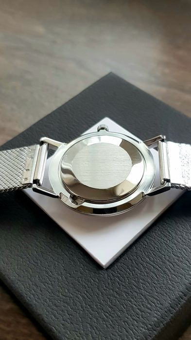 Годиник Poljot de luxe 23 jewels Полёт 23 камня механика cal 2209 ССCР