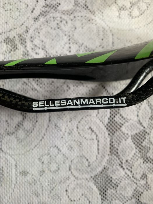 Selim Carbono Ultra Leve