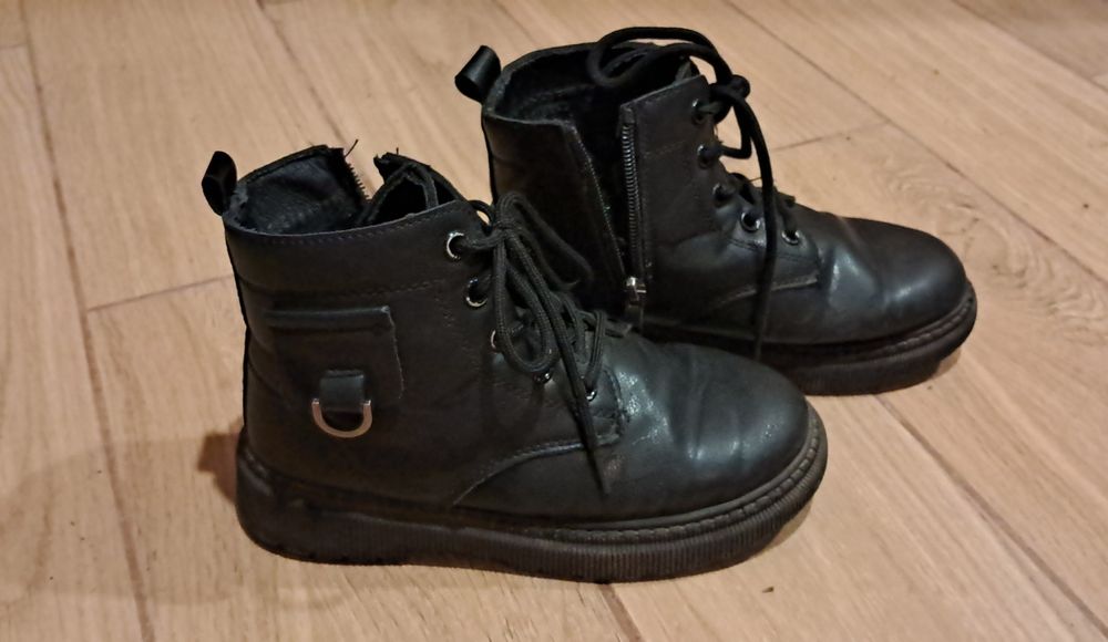 Дитячі ботинки 2 пари