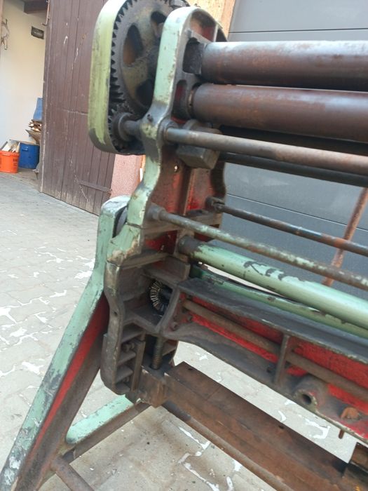 Giętarko walcarka do blachy