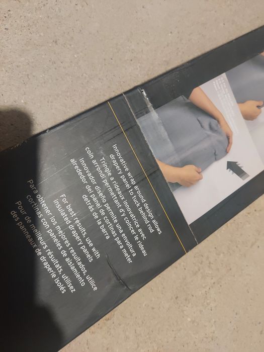 Karnisz podwójny satynowy