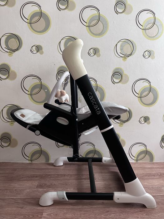 Шезлонг, гойдалка та стілець для годування CARRELLO Cascata  3в1