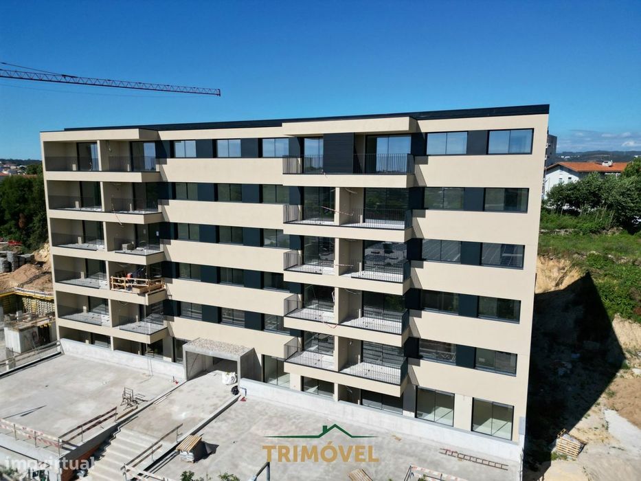 Apartamento T2 NOVO em São João da Madeira