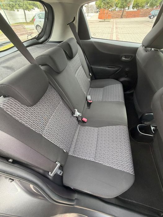 Vendo Toyota Yaris em ótimo estado