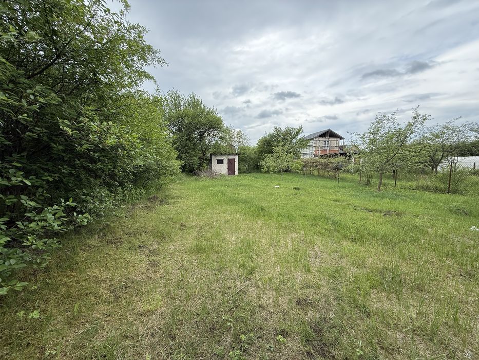 Продається дача в Хриплині
