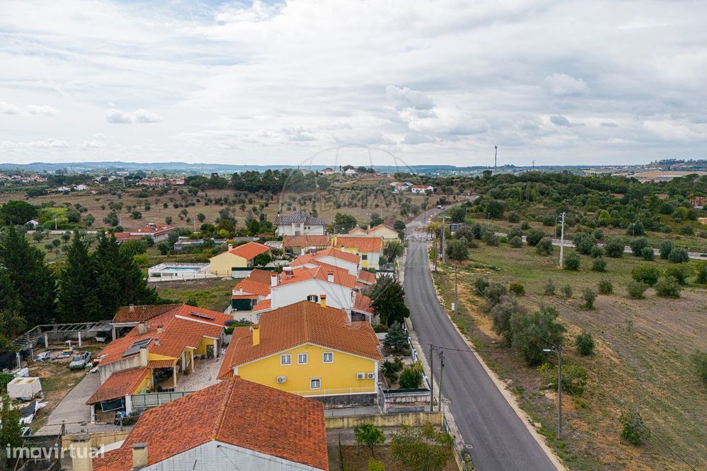Terreno  para venda — Tomar (São João Baptista) E Santa Maria Dos Olivais, Santarém