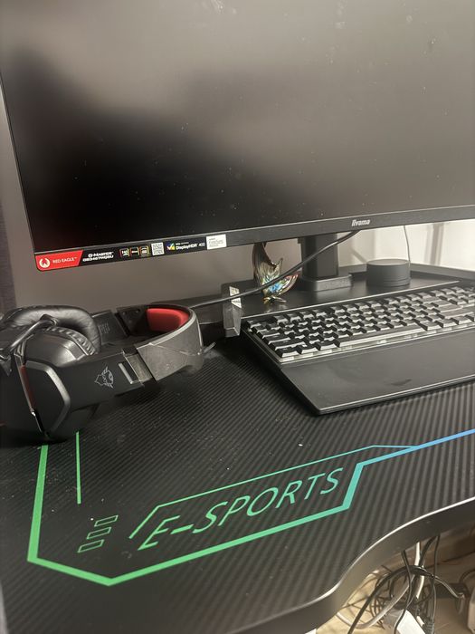 Biuro gamingowe czarne Agata Meble