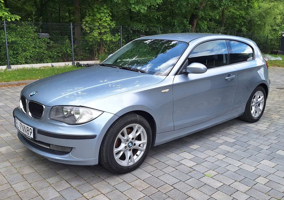 BMW Seria 1 bezwypadkowa, wymieniony rozrząd, niski przebieg, klima, zimówki