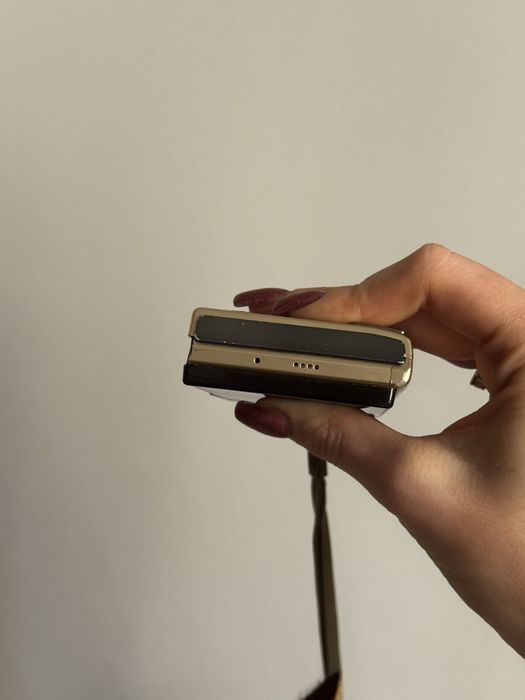 aparat  nicon coolpix złoty na części