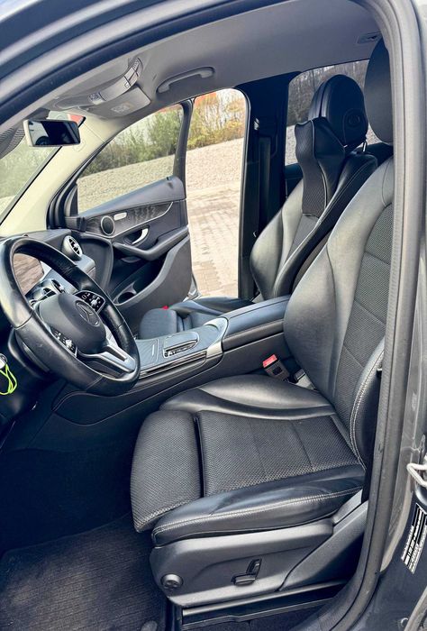 Mercedes-Benz GLC-Class 2019
