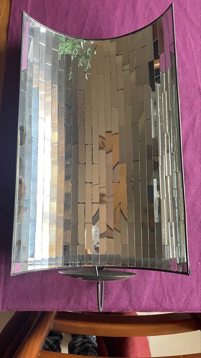 Porta vela com suporte em espelhos pequenos