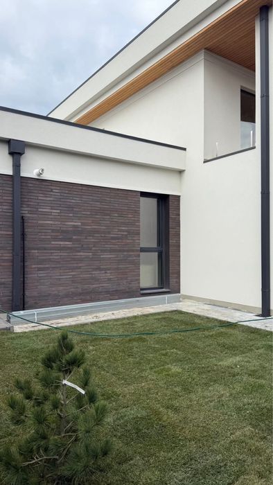 Продається будинок в передмісті Тернополя