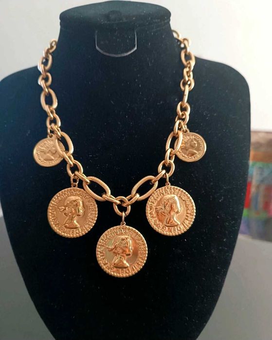 Colar das 5 medalhas