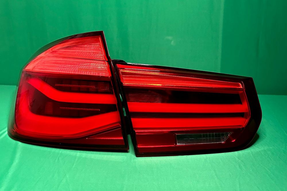 Задні фари стопи BMW F30/F80 (червоні/чорні) / Задние фонари стопы