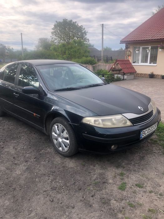 Продаж машини Renault 2002