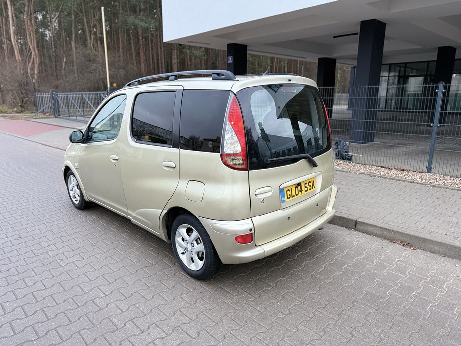 Toyota Yaris Verso T spirit Automat 1.3 LPG anglik