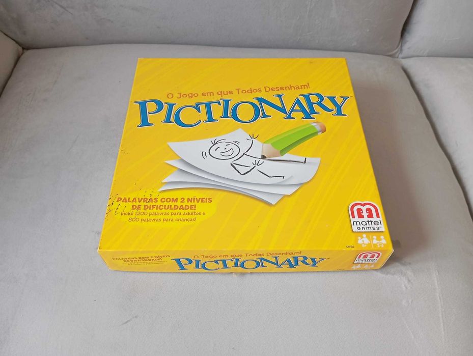 Vários Jogos de tabuleiro como novos