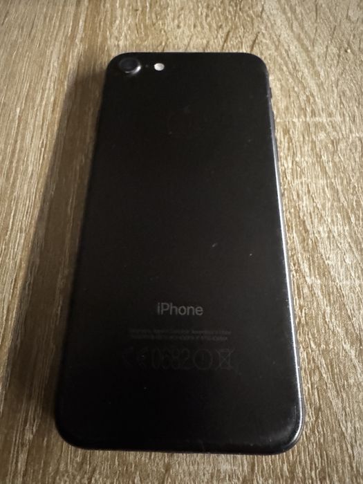 Apple iPhone  7 + kabel sprawny