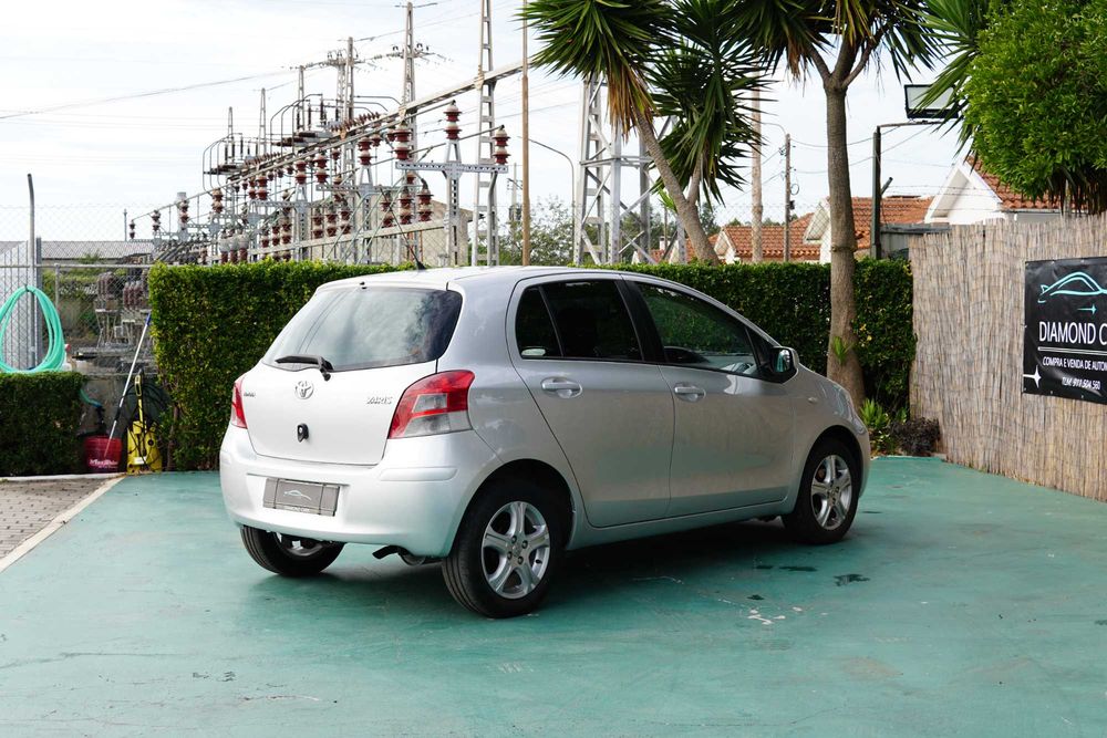 Toyota Yaris 1.0 VVT-i