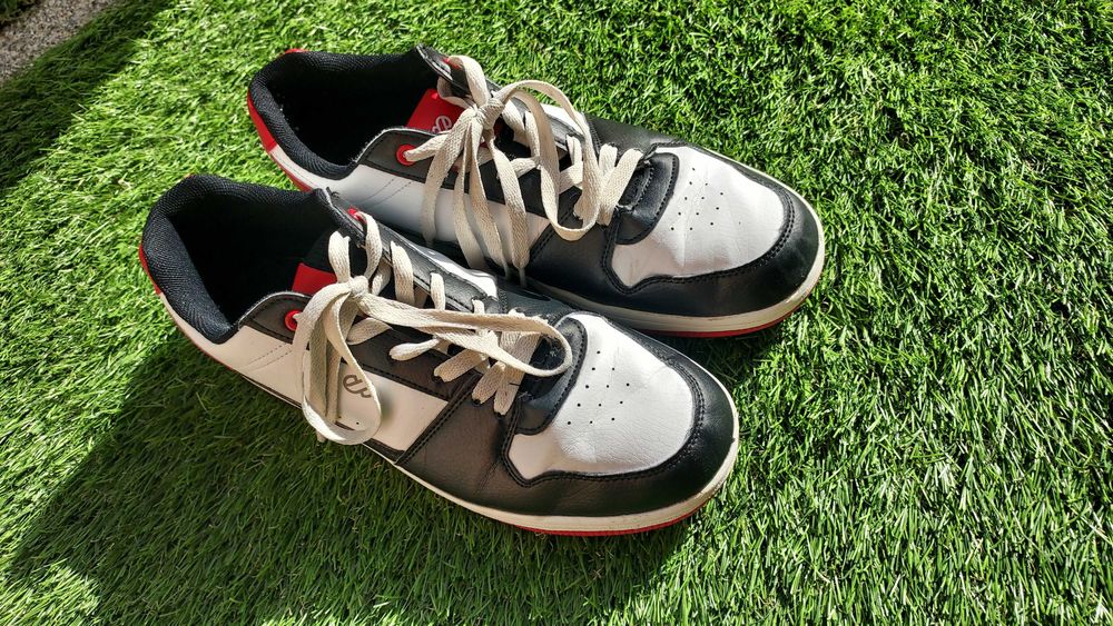 Sapatilhas Silver semi novas