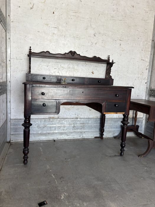 Escrivaninha romantica