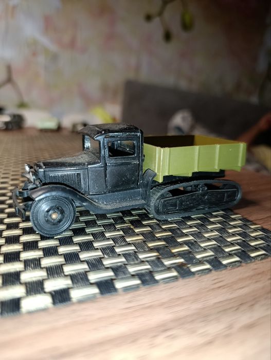 Продам машинки СССР