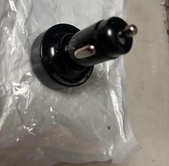 Зарядка USB от прикуривателя авто 6usb вольтметр дісплей нова потужна