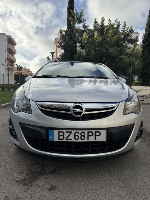 2013 • 168 mil km • 02 Donos • 1.3 Gasóleo ECOFLEX • 95 cv • GPS