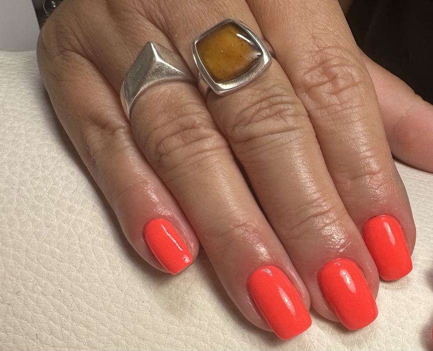 Paznokcie hybrydowe żelowe manicure pedicure klasyczny warszawa