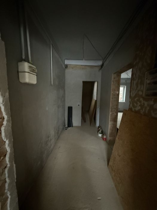 Продається будинок в м.Звенигородка у районі 5 школи