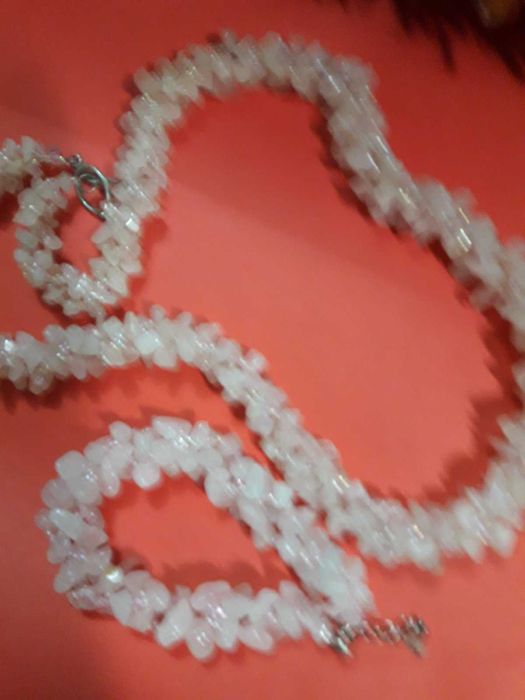 Продам комплект из бисера, розового кварца,  браслет с серьгами