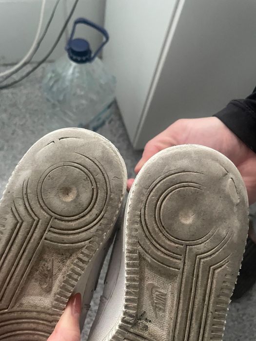 Air Force brancos em bom estado