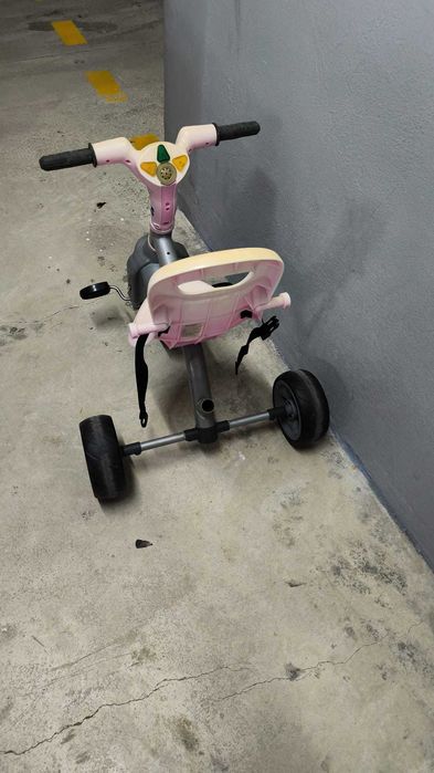 Triciclo em Olhão