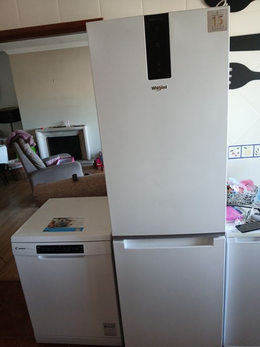 Frigorífico combinado Whirlpool W7 8210 W