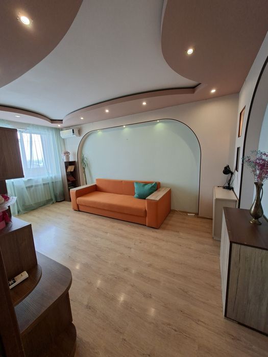 Здам 2 кімнати в 3 кімнатній квартирі ,10 хв метро Холодна гора