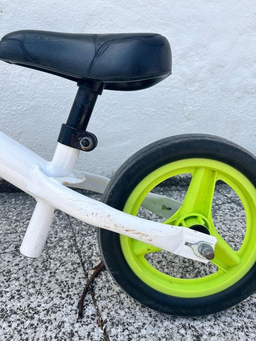 Vendo bicicleta de equilíbrio B'twin