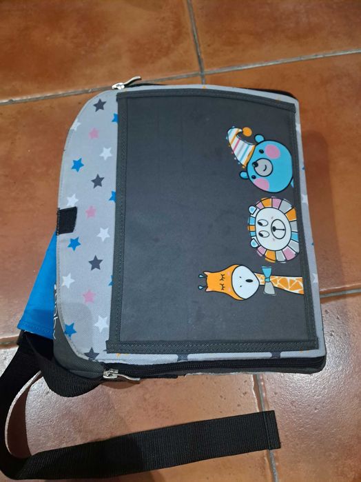 Assento Elevatório Portátil para Bebé /Dobrável e Fácil de Transportar