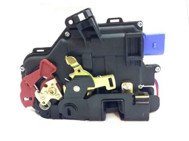 Fechaduras Fecho Trinco Portas  Audi A4 B5, A8 D3 (NOVO)