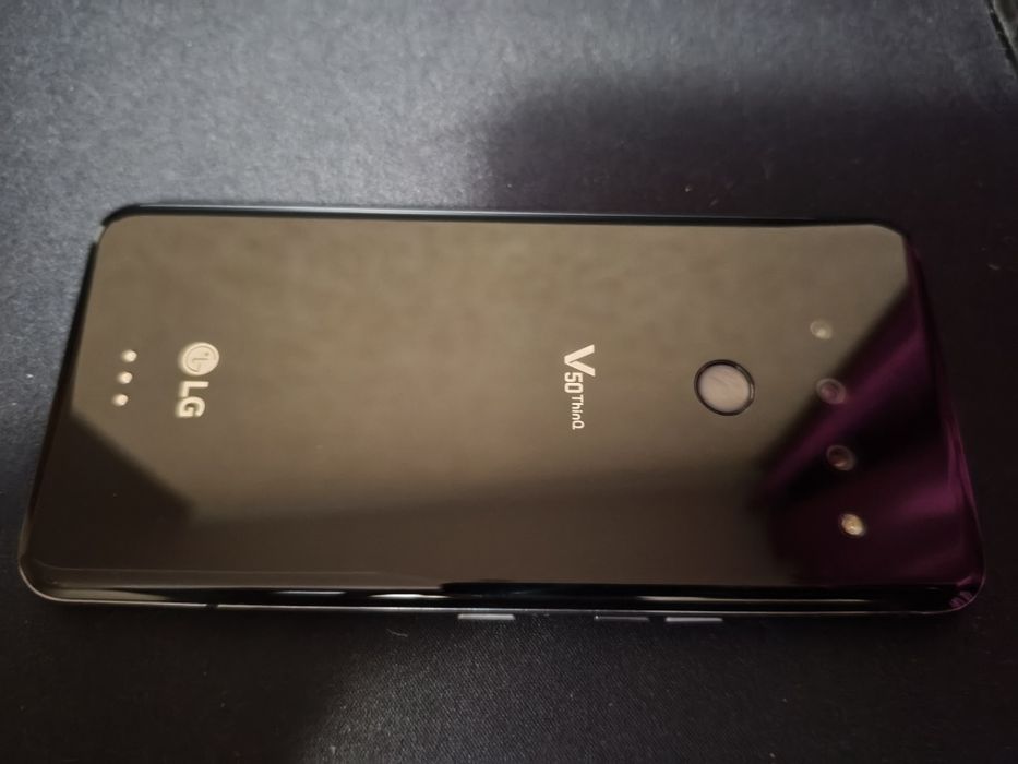Смартфон/мобильный телефон Lg v50