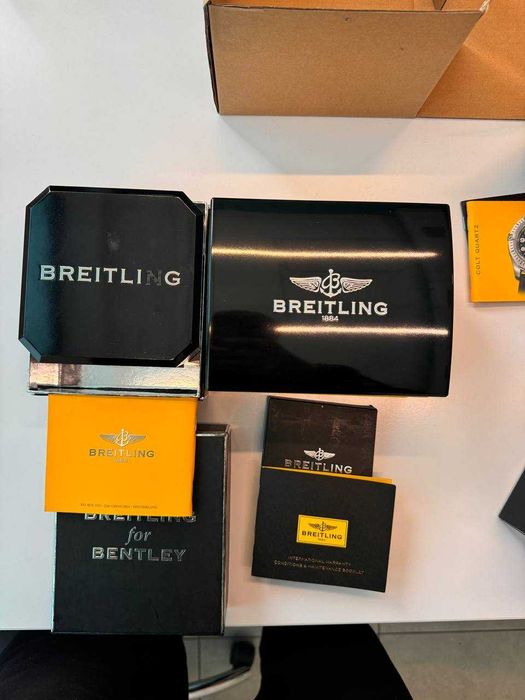 Коробки и документы для часов Breitling