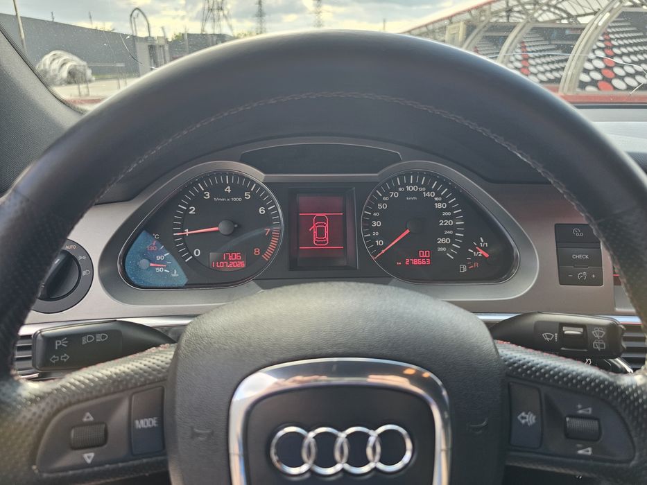 Продам audi a6c6 2.0 бензин tfsi
