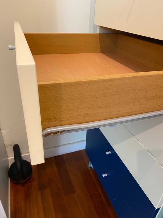 camiseiro em bom estado