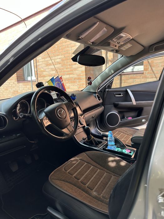 Продам Mazda.  6